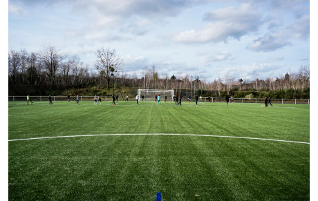 PREMIERS PAS SUR LE NOUVEAU TERRAIN D'HONNEUR !