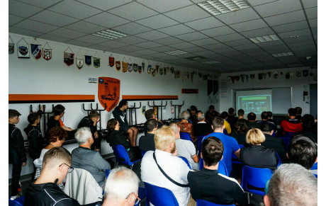 ASSEMBLÉE GÉNÉRALE DE LA SECTION FOOTBALL !